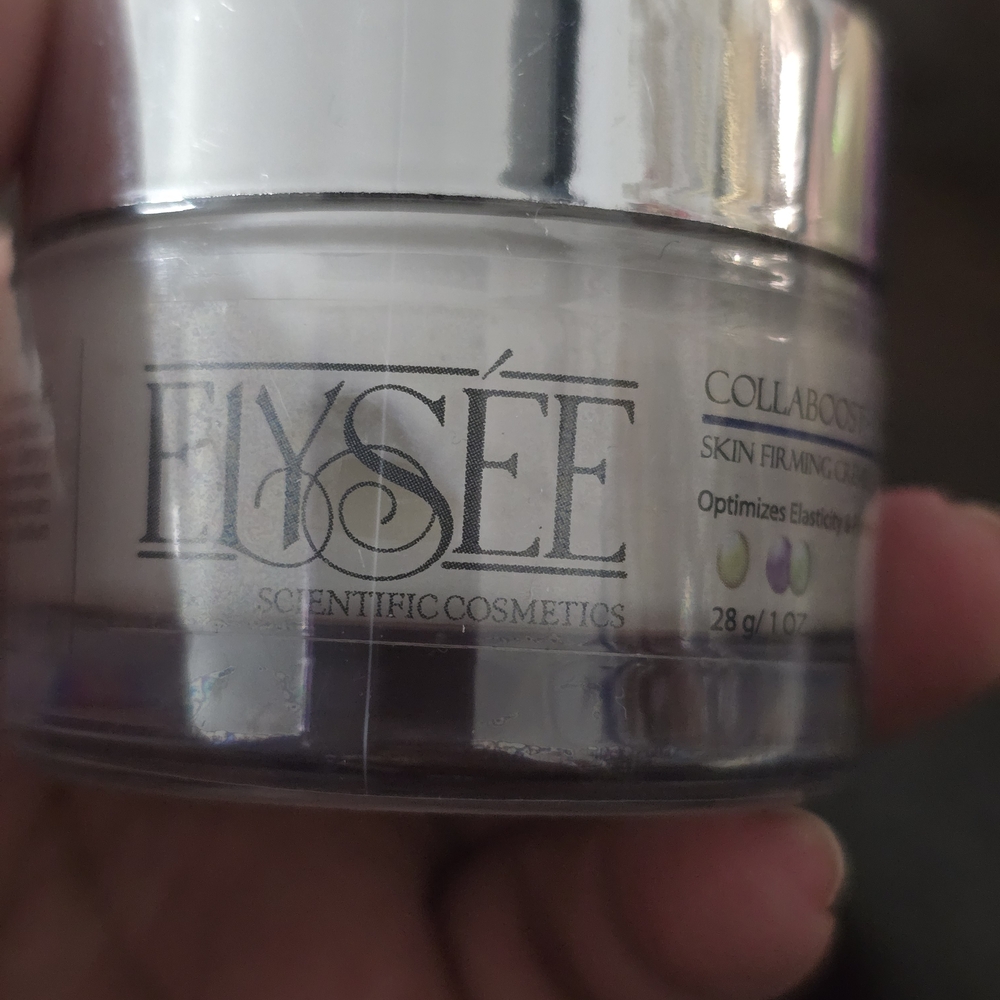 Youth Skincare Set with Blue and Silver Packaging - Picture 7 of 13